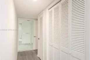 600 Grapetree Dr, Key Biscayne, FL 33149 - Photo 14