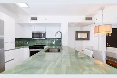 90 Alton Rd #2304, Miami Beach, FL 33139 - Photo 4