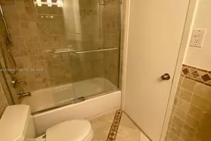 18041 Biscayne Blvd, Aventura, FL 33160 - Photo 16