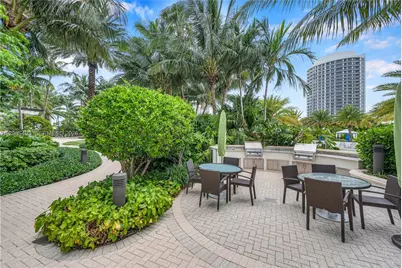 2800 Island Blvd #603, Aventura, FL 33160 - Photo 40
