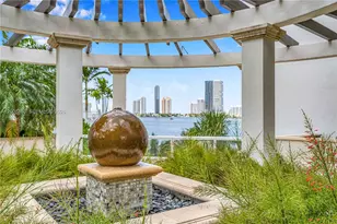 2800 Island Blvd, Aventura, FL 33160 - Photo 44