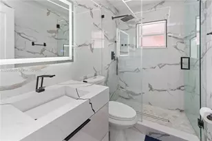 990 SW 9th Ct, Florida City, FL 33034 - Photo 10