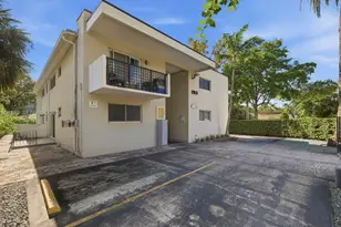 12101 NE 6th Ave, North Miami, FL 33161 - Photo 22