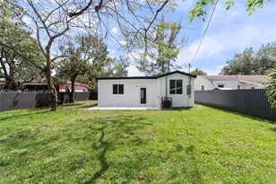 1305 Dunad Ave, Opa-Locka, FL 33054 - Photo 32
