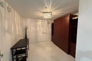 18201 Collins Ave, Sunny Isles Beach, FL 33160 - Photo 8