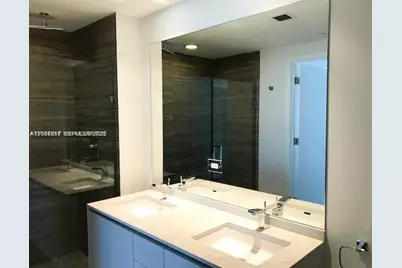 1010 Brickell Ave #4609, Miami, FL 33131 - Photo 12