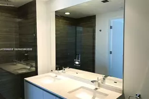 1010 Brickell Ave, Miami, FL 33131 - Photo 12