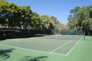 19999 E Country Club Dr, Aventura, FL 33180 - Photo 22