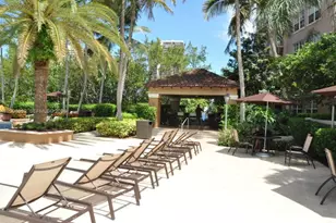 19999 E Country Club Dr, Aventura, FL 33180 - Photo 20