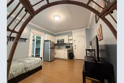 124 Mendoza Ave #2A, Coral Gables, FL 33134 - Photo 6