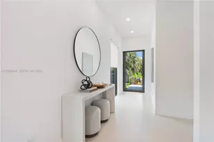 1321 NE 13th Ave, Fort Lauderdale, FL 33304 - Photo 4