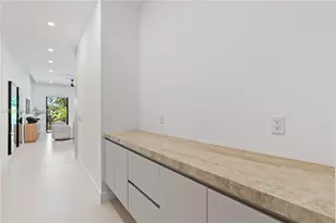 1321 NE 13th Ave, Fort Lauderdale, FL 33304 - Photo 14