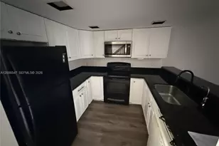 4220 SW 71st Way, Davie, FL 33314 - Photo 2