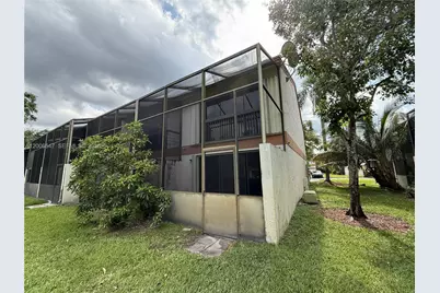 4220 SW 71st Way, Davie, FL 33314 - Photo 8