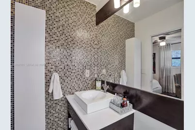 825 N Bel Air Dr, Plantation, FL 33317 - Photo 28