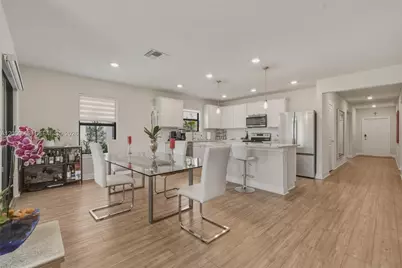 3141 Poinciana St, Lauderdale Lakes, FL 33311 - Photo 2