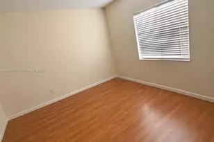 2050 Madeira Dr, Weston, FL 33327 - Photo 12