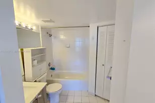 3690 N 56th Ave, Hollywood, FL 33021 - Photo 6