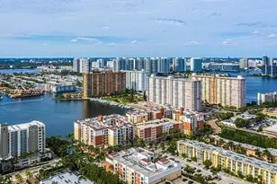 17150 N Bay Rd, Sunny Isles Beach, FL 33160 - Photo 2