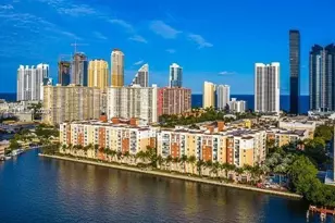 17150 N Bay Rd, Sunny Isles Beach, FL 33160 - Photo 4