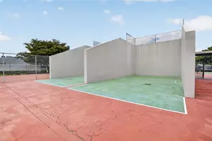 11254 NW 15th Ct, Pembroke Pines, FL 33026 - Photo 34