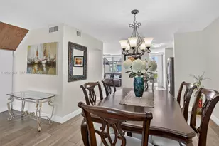 11254 NW 15th Ct, Pembroke Pines, FL 33026 - Photo 10