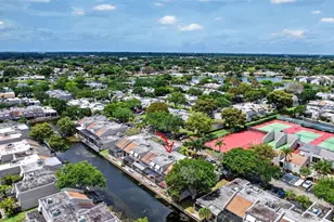 11254 NW 15th Ct, Pembroke Pines, FL 33026 - Photo 40