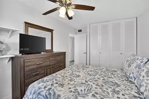 11254 NW 15th Ct, Pembroke Pines, FL 33026 - Photo 32