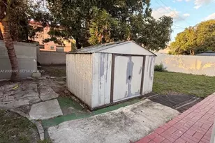 41 E 20th St, Hialeah, FL 33010 - Photo 20