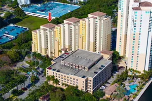 3340 NE 190th St, Aventura, FL 33180 - Photo 44