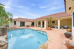 9898 NW 133rd St, Hialeah Gardens, FL 33018 - Photo 20