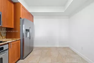 3340 NE 190th St, Aventura, FL 33180 - Photo 8