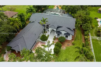 1361 NW 116th Ave, Plantation, FL 33323 - Photo 52