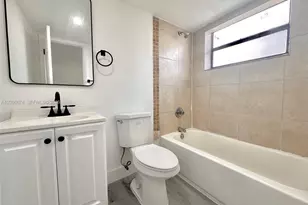 417 NW 2nd Ave, Hallandale Beach, FL 33009 - Photo 2