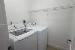 1281 SW 46th Ave, Pompano Beach, FL 33069 - Photo 10