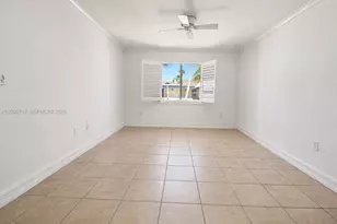 8615 SW 68th Ct, Pinecrest, FL 33156 - Photo 4