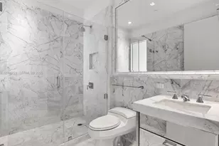 17475 Collins Ave, Sunny Isles Beach, FL 33160 - Photo 32