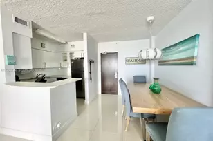 1500 Bay Rd, Miami Beach, FL 33139 - Photo 8