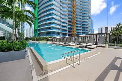 77 SE 5th St. #1505, Miami, FL 33131 - Photo 12