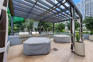 77 SE 5, Miami, FL 33131 - Photo 8