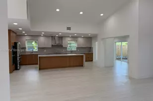 7917 Chula Vista Crescent, Boca Raton, FL 33433 - Photo 2