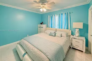 561 NE 172nd St, North Miami Beach, FL 33162 - Photo 8