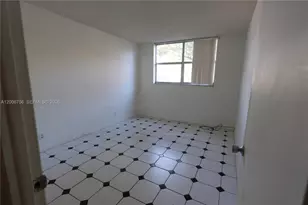 500 Executive Center Dr, West Palm Beach, FL 33401 - Photo 12