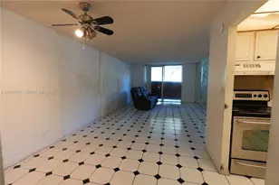 500 Executive Center Dr, West Palm Beach, FL 33401 - Photo 18