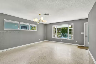 1421 S Palmway, Lake Worth, FL 33460 - Photo 4
