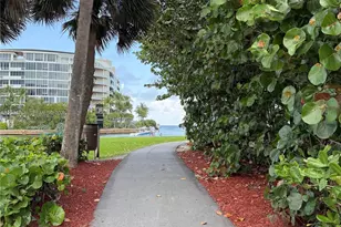 950 De Soto Rd, Boca Raton, FL 33432 - Photo 36