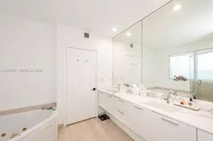 400 Alton Rd, Miami Beach, FL 33139 - Photo 20