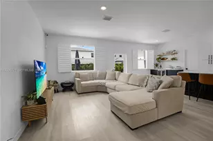 14836 SW 162nd St, Miami, FL 33187 - Photo 6