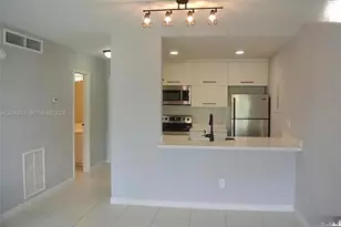 2160 SW 16th Ave, Miami, FL 33145 - Photo 10