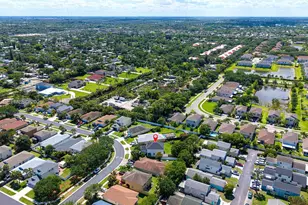 6140 Azalea Cir, West Palm Beach, FL 33415 - Photo 40